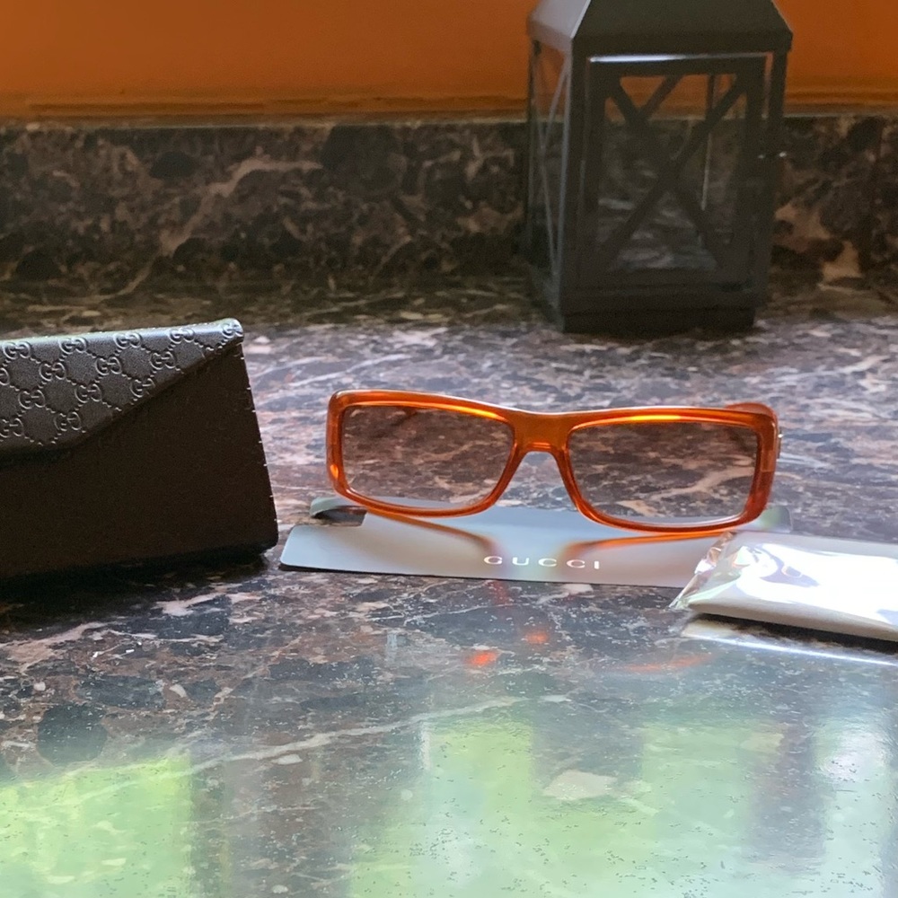 Brand new Gucci sunglasses! - Picture 8 of 12